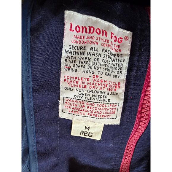 London Fog Womens Medium Burgundy Jacket With Zippered Pockets & Geometric Print - Picture 5 of 8